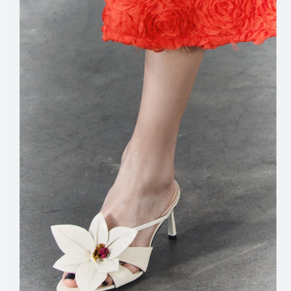 Zara Women's Floral Mules Heels Open Pointed Toe Stilettos. Size 9 - Picture 5 of 7